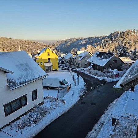 Gehlberger Landhaus Am Schneekopf / Ferienwohnung Suhl Buitenkant foto